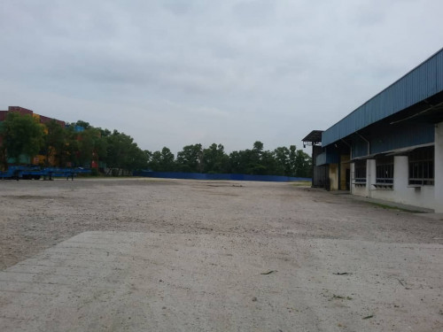 Lorry parking Yard