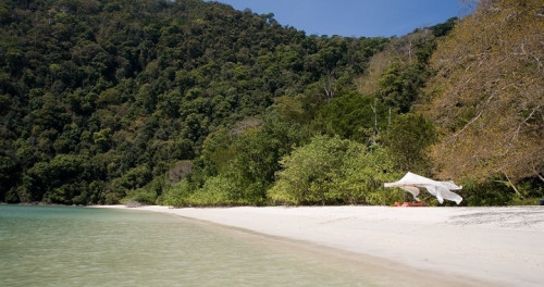 Castaway Picnic Beach small 720x380