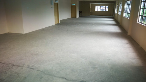 Corner 1st floor