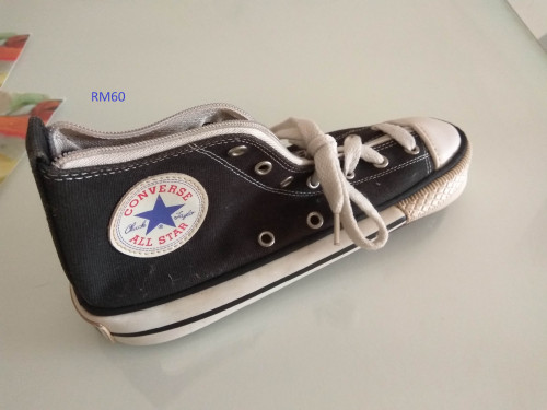 [WTS] Converse Shoe Pencil Case