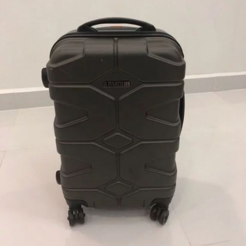 Valentino creations discount luggage review