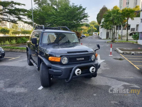 gallery used car carlist toyota fj cruiser suv malaysia 0452385 K03OCNaoclpOpeRLLwIhpy