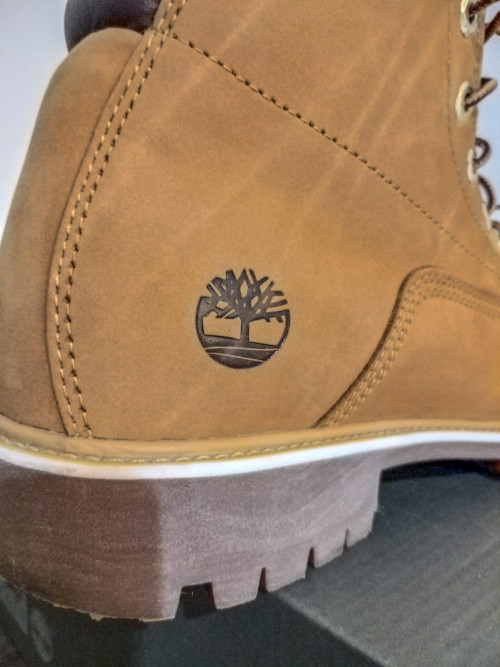 [WTS] Timberland Men’s Alburn 6″ Waterproof Boot