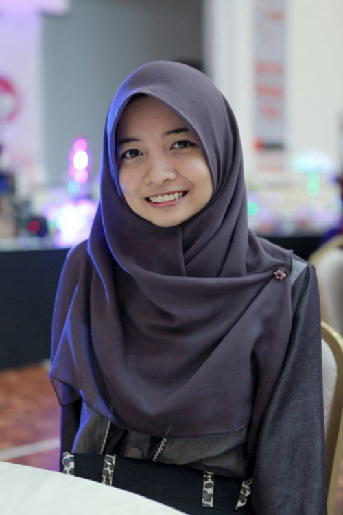 dating dengan awek CUN