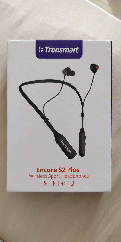 S2 Plus Front Packaging