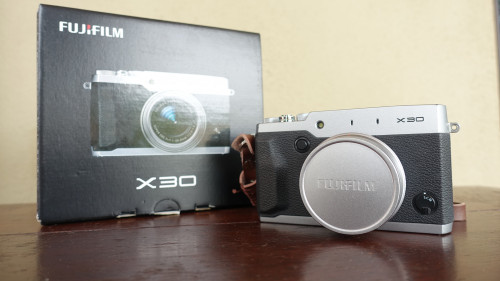 fujifilm x30 front 02
