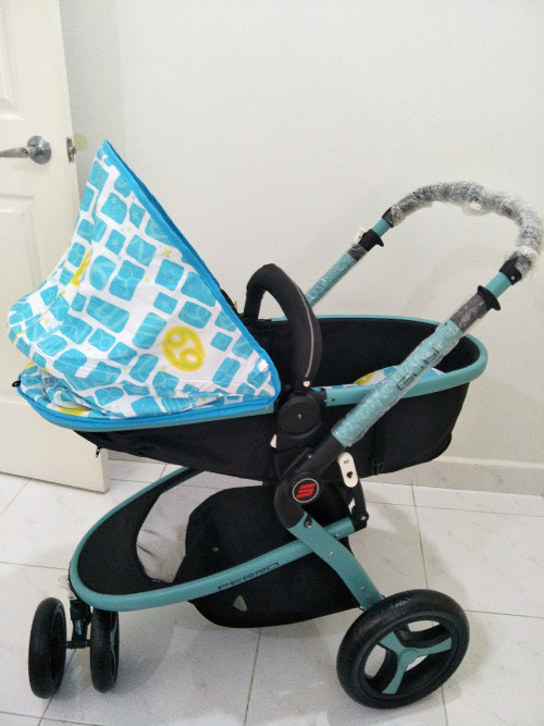 Gubi stroller 2024