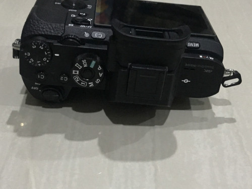 AB862A3B 6063 48B1 B170 AEFE3C220182
