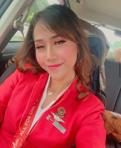 Amoi AirAsia vs Awek AirAsia