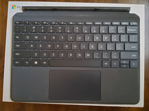 [WTS]Surface GO 8GB/128GB+Keyboard (Used)