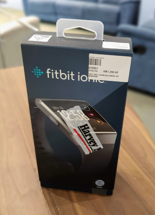 fitbit ionic charcoal grey