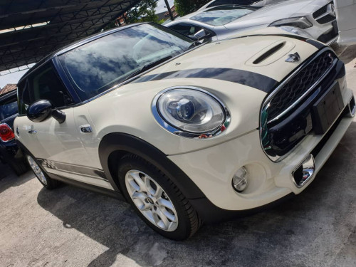 [WTS] Mini Cooper S F56 Super White