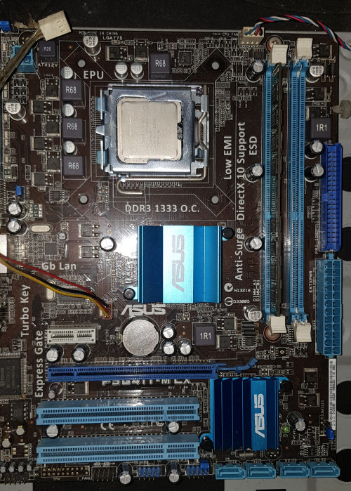Asus LGA775 mobo