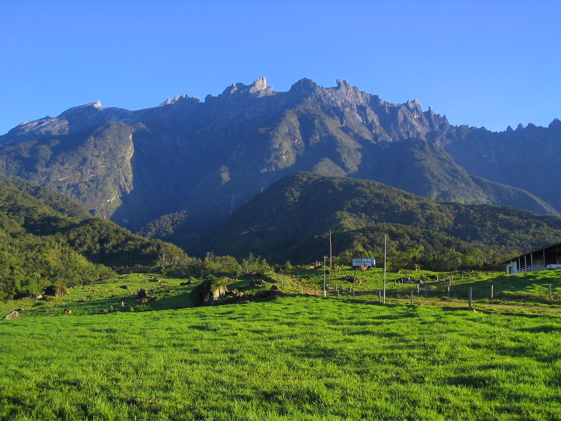 I heard this sub likes Gunung Kinabalu? Here’s one from Kinabalu Golf ...