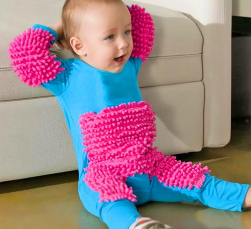 you can now get a baby mop onesie so your baby can help you clean your floors 0