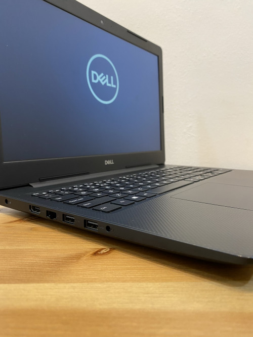 Dell Inspiron 3590 5 - Pictr.com