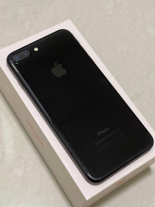 Apple - iPhone 7 Plus Jet Black 32 GB の+crystalchambers.co.uk