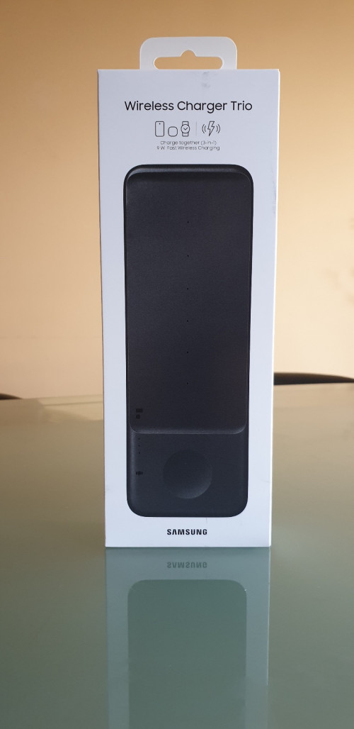 SOLD WTS Samsung Wireless Charger Trio