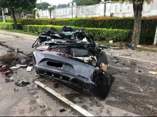 Doctor Driving Porsche Crashed And Died On Spot