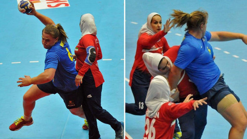 https%3A%2F%2Fprod.static9.net.au%2F %2Fmedia%2F2018%2F12%2F11%2F12%2F33%2Fmounceyhandball env