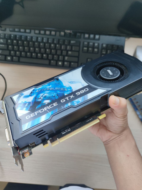 [WTS] MSI GTX 980 AFTERBURNER 4GB DDR5 (Blower)