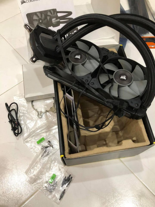 [WTS] Corsair H110i V2 AIO