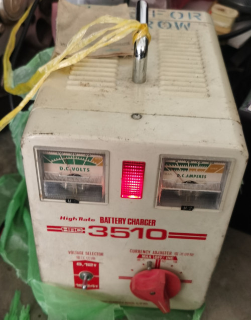 BatteryCharger2
