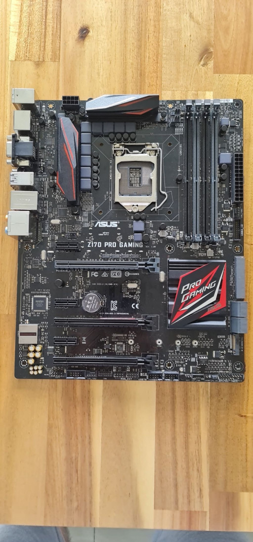 [sold] ASUS Z170 PRO GAMING Motherboard