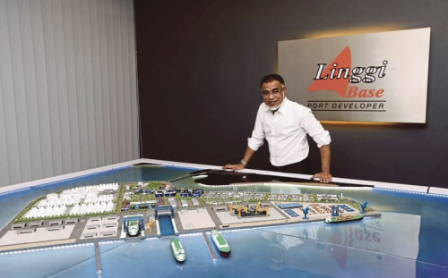 D94A73B6 D1AC 46B9 87C0 85DD60D222F1 - Pictr.com