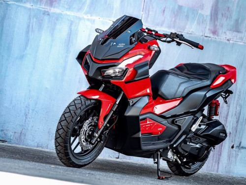 Modifikasi Honda ADV 150 Cybertron 