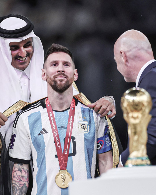 How Lionel Messi's 'bisht' exposed Western media's racism again, Qatar World  Cup 2022