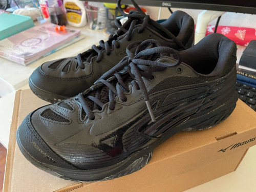 mizuno wave claw pro natural l 1676599544 70ac87cd progressive