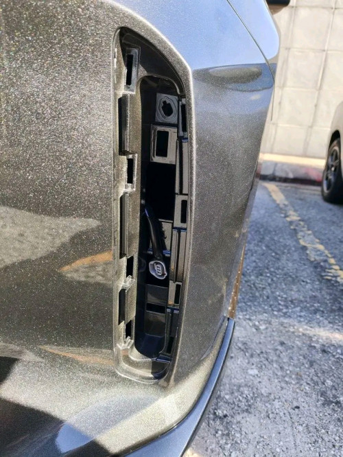 1000048059