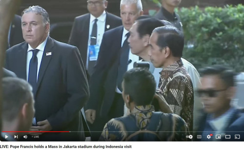 Jokowi Joins the Mass in Jakarta 05092024.