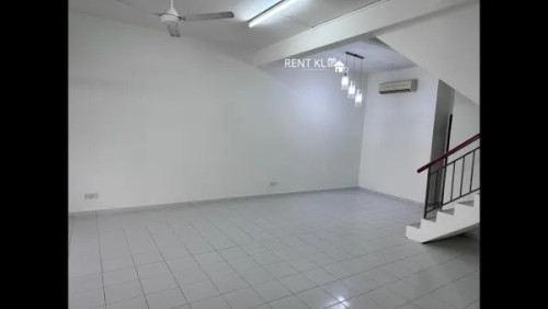 2.5 Storey Terraced House For Sale at Taman Kurnia indah 3