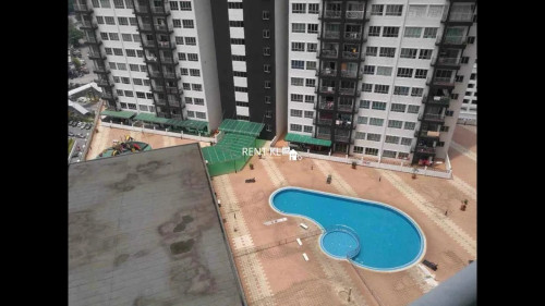 Condo Unit At Parklane OUG Block D For Sale 2
