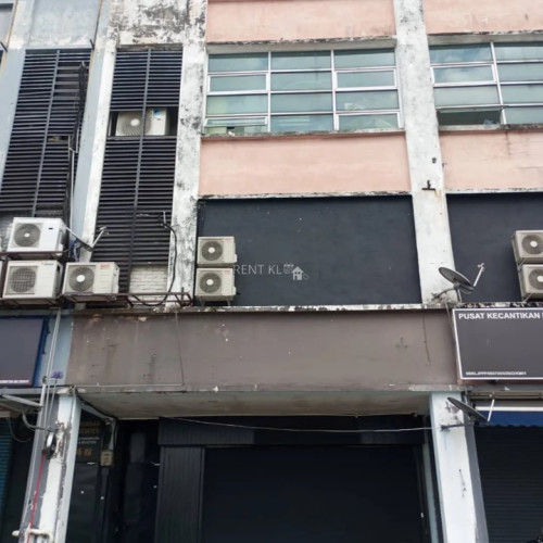3 Storey Shop for Sale in Puchong (Bandar Kinrara) 1