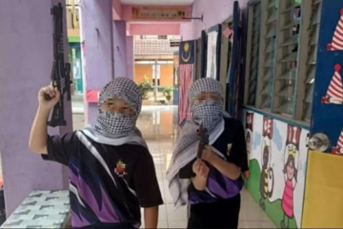 terrorist