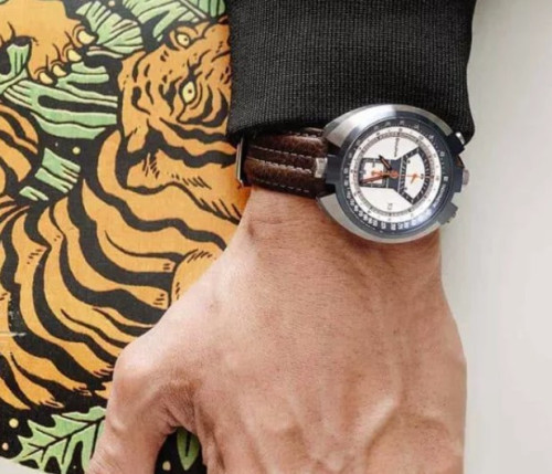 Bulova Parking 2