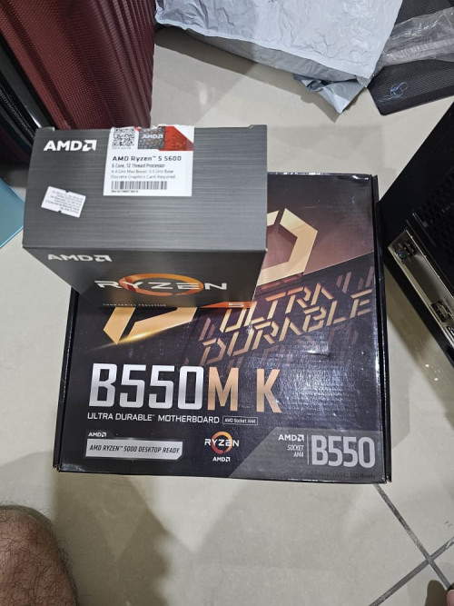 Ryzen5 5600 GigabyteB550 M K BOX