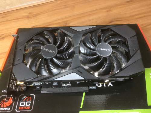 GTX 1660 Super (2)