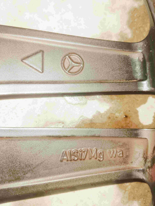 auth merc logo