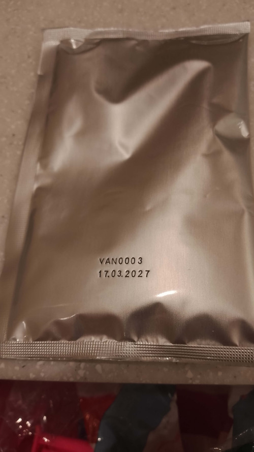 1000055635