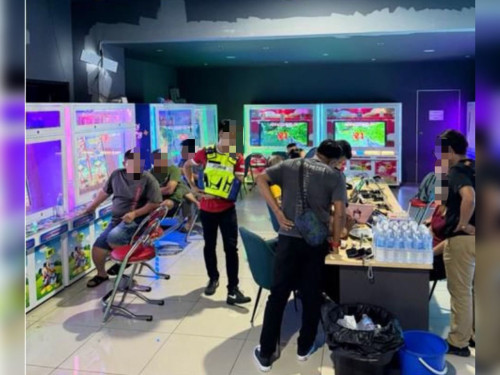 Antara premis perjudian diserbu JSJ Bukit Aman menerusi Op Dadu Khas yang dijalankan selama dua hari