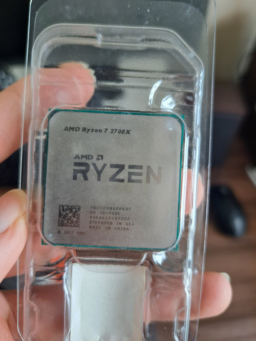 ryzen 2700x top