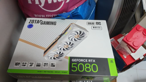 457257